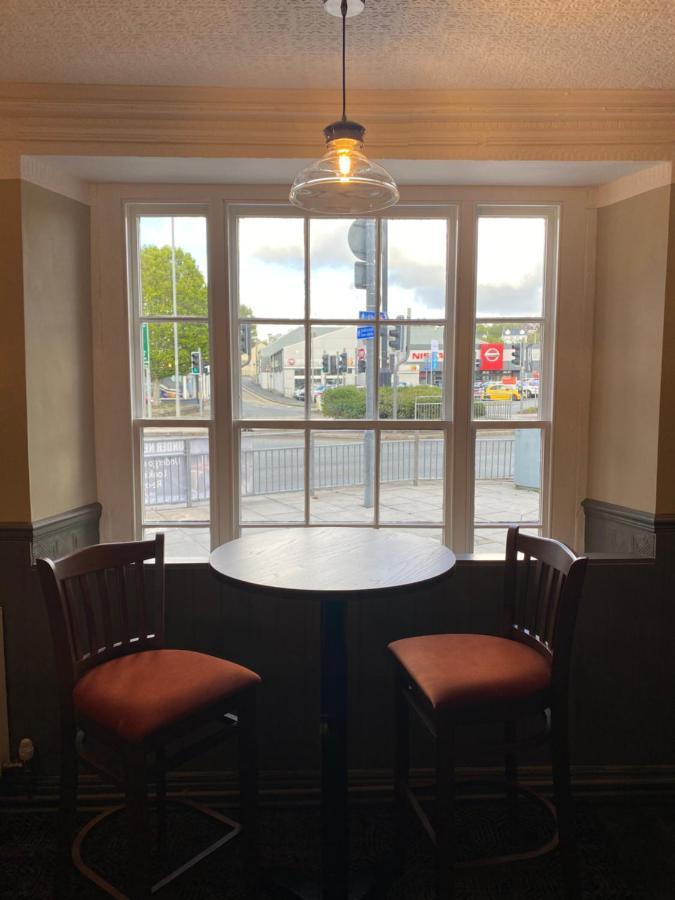 The County Hotel Haverfordwest Luaran gambar